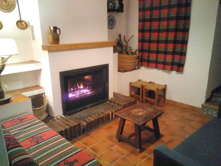 Casa rural para 6 personas, con Balcón además de Terraza y Jardín en Comarca de los Vélez
