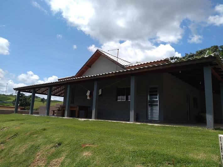 Casas e apartamentos de temporada para 14 pessoas, com balcão e piscina em Socorro