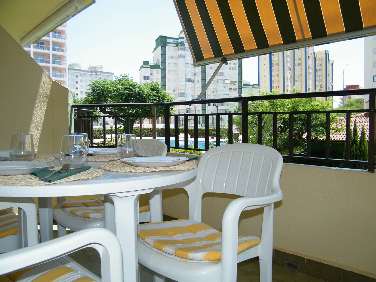 Apartamento entero, Apartamento con Aa y piscina - Familias in Playa de Gandía, Costa de Valencia