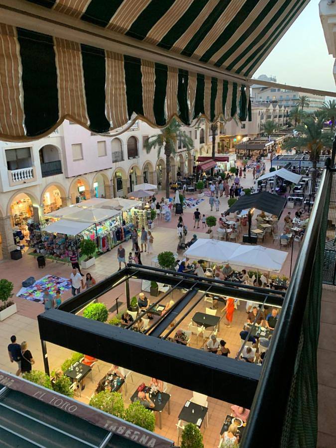 Apartamento de vacaciones para 7 personas, con terraza y vistas - 1