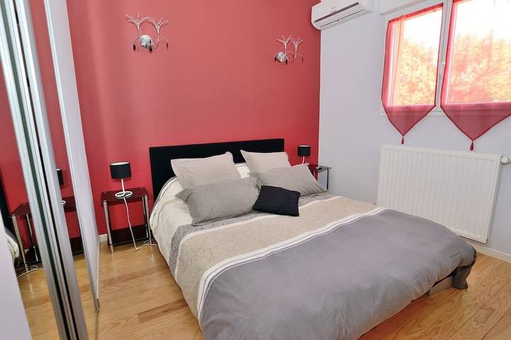 Location de vacances pour 10 personnes, avec jacuzzi et jardin, animaux acceptés à Boisset-et-Gaujac - 3