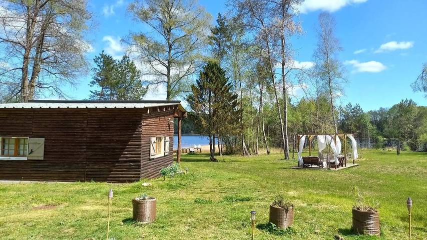 Gîte pour 4 personnes, avec jardin ainsi que vue et terrasse dans Lac de la Triouzoune - 2