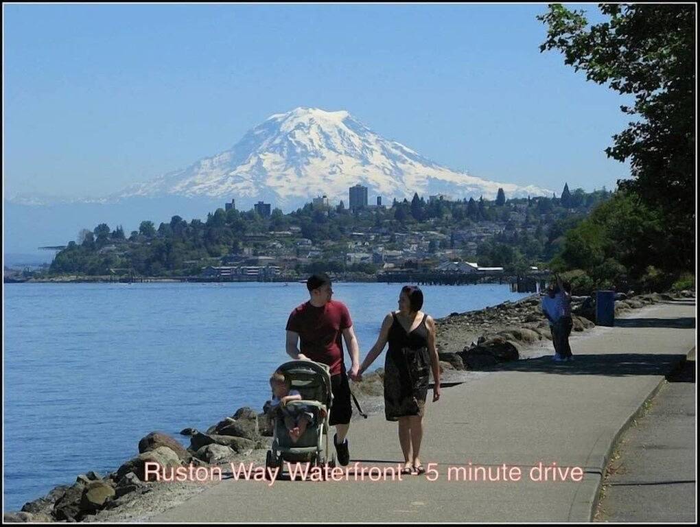 Ganze Wohnung, Blick auf die Bucht, historische gehobene Nachbarschaft, keine Treppen, Balkon in Tacoma, Pierce County