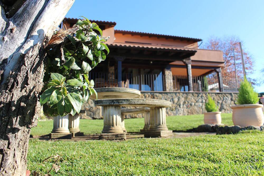 Häuschen 3 Panetes in Peñacaballera, Salamanca Provinz