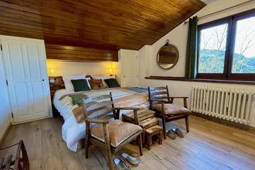 Cottage pour 2 personnes, avec vue et jardin ainsi que piscine et terrasse à Valdeblore