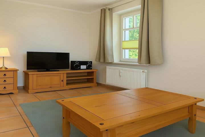 Ferienwohnung für 3 Personen, mit Balkon in Boltenhagen - 2