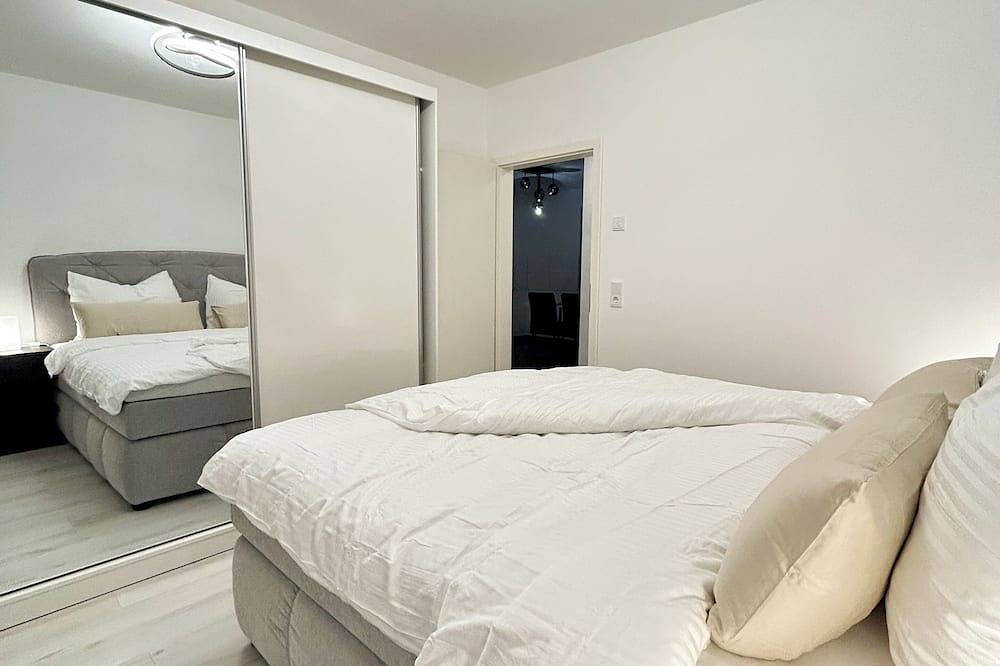 Apartamento entero, Modern apartment with balcony - near Kurpark & trade fair in Bad Salzuflen, Distrito de Lippe