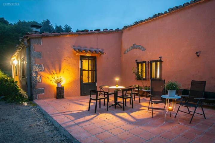 Ferienhaus für 16 Personen, mit Garten in Barcelona Provinz