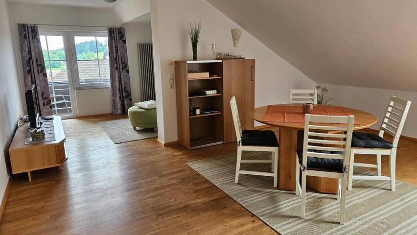 Ferienwohnung für 3 Personen, mit Balkon und Ausblick