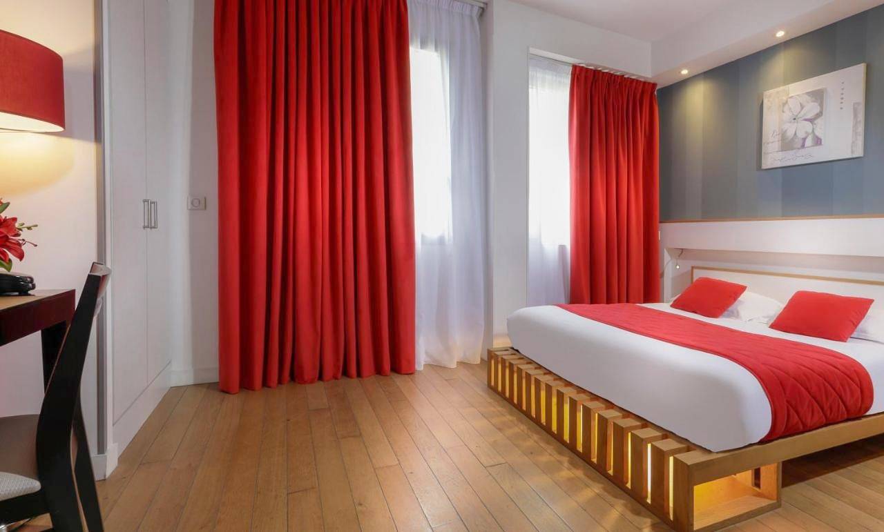 Hôtel Ambre in Paris 13e Arrondissement, Paris