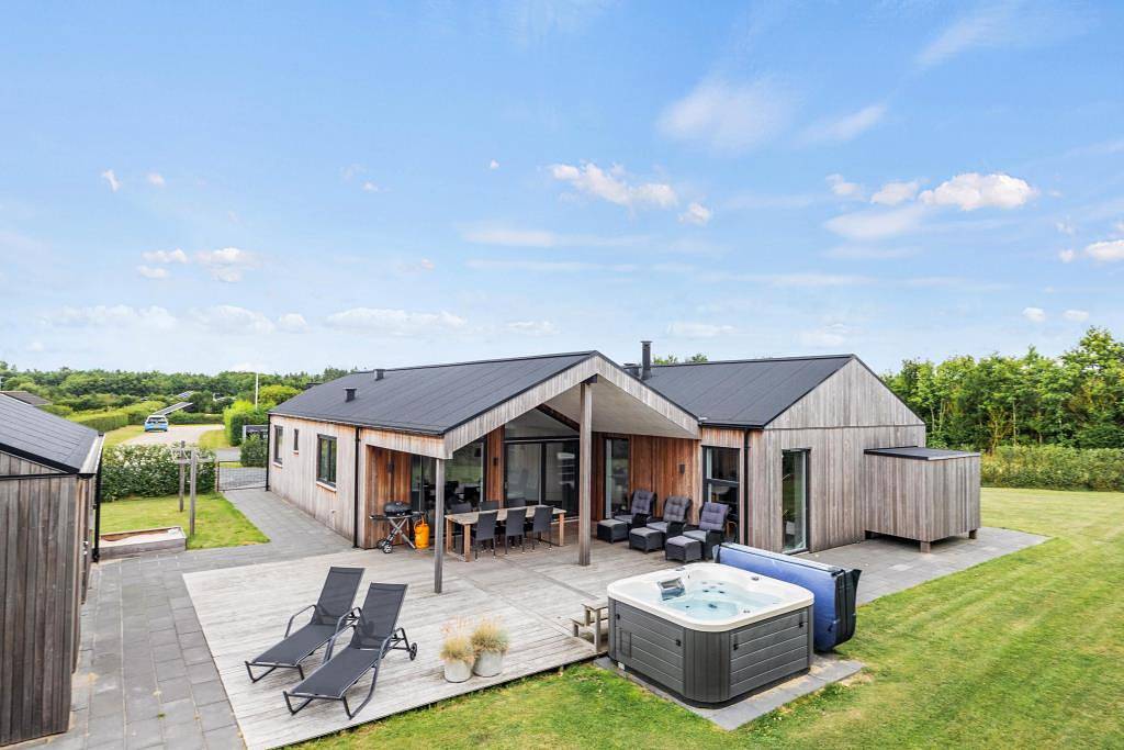 Attractive activity holiday home in Bork Havn in Bork Havn, Ringkøbing fjord