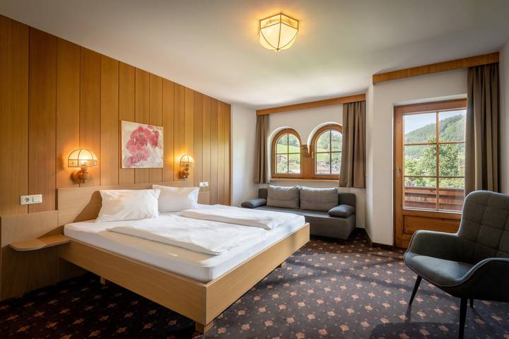 Pension für 2 Personen, mit Ausblick und Garten sowie Balkon, kinderfreundlich in Kufstein Umgebung - 4