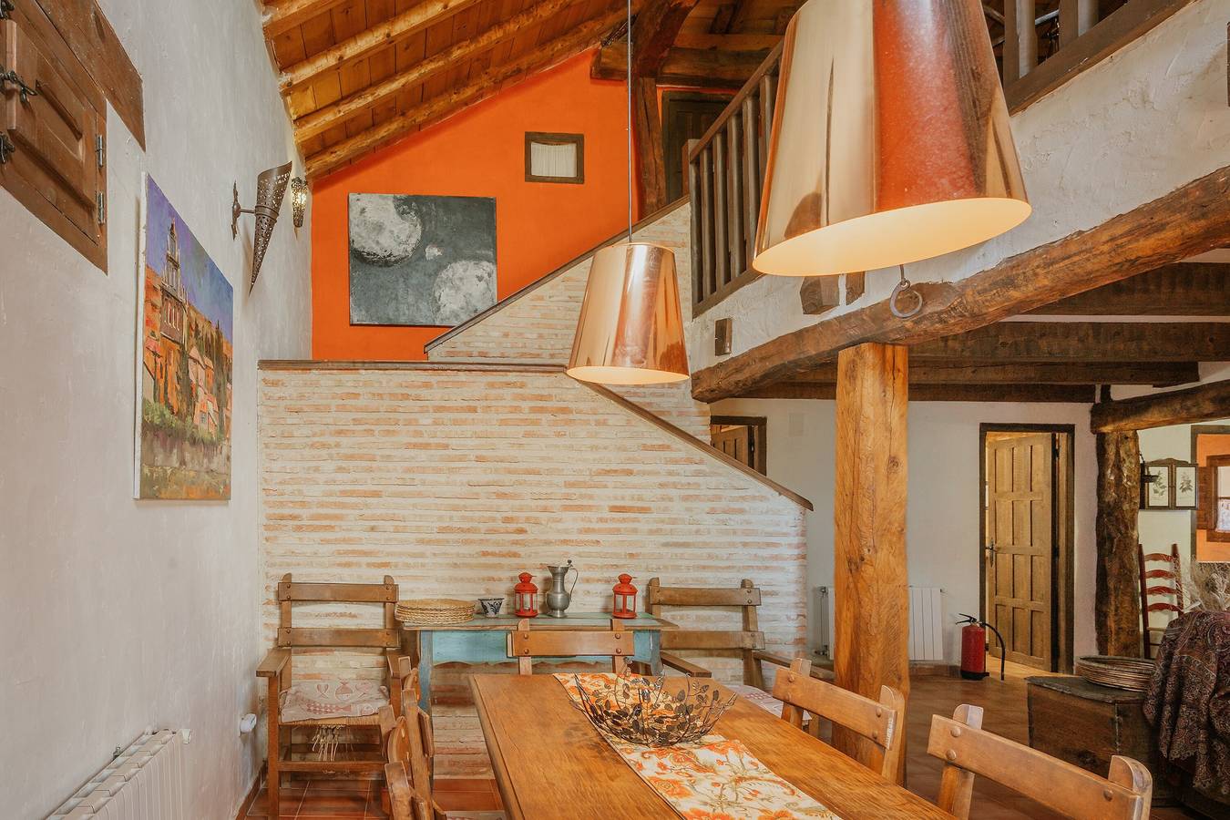 Casa La Romana – Refugio de montaña con terraza privada y vistas al jardín in Ayllón, Provincia de Segovia