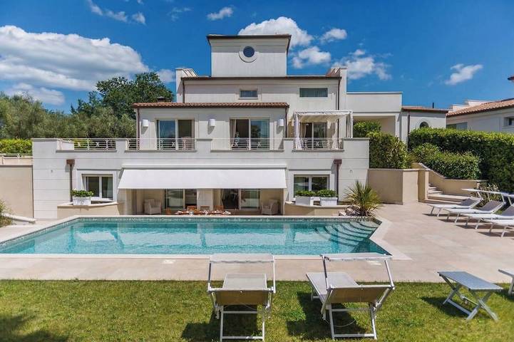 Chalet para 10 personas, con terraza y jardín, Se admiten mascotas - 1