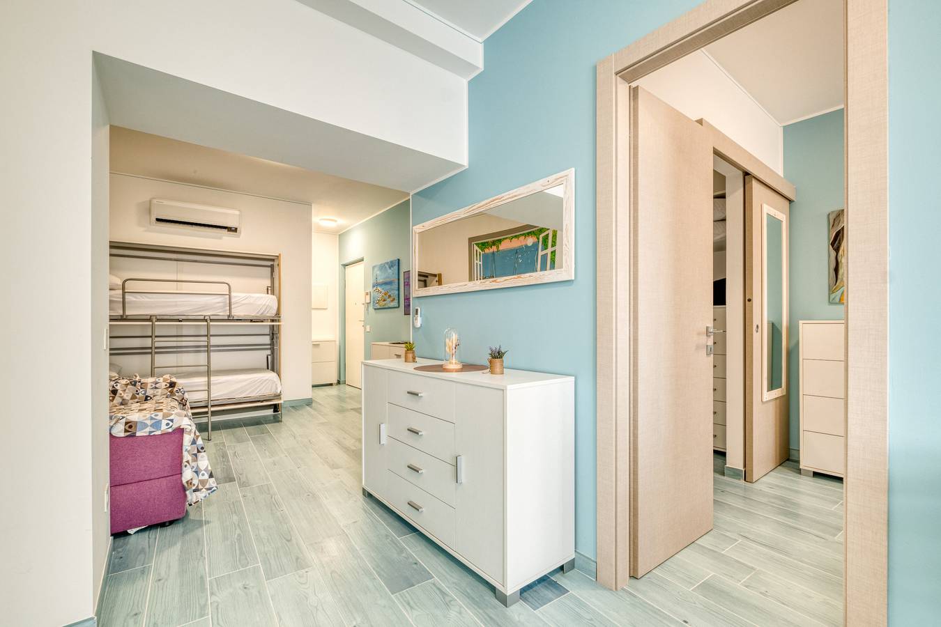 Ganze Wohnung, Merlo E -Center & Private Parking in Ceriale, Riviera di Ponente