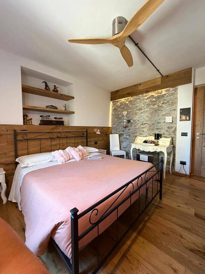 Il posto al sole in Somasassa San Gottardo, Teglio