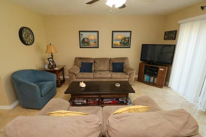 Vacation rental for 6 people, with balcony and pool, with pets in St. Augustine Beach