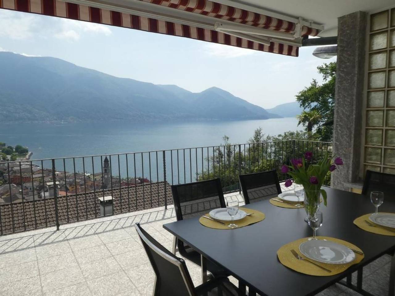 Ganze Wohnung, Casa Rocca Bella B in Ascona, Tessiner Alpen