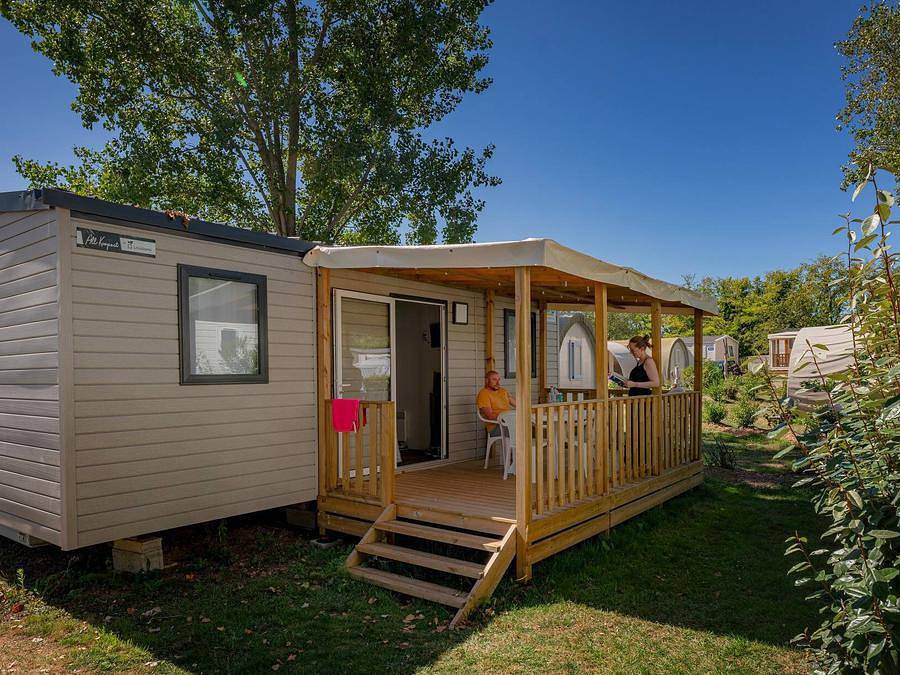 Camping Terme Catez - Stacaravan 6 personen - Comfort | 2 Slaapkamers | 4/6 Pers | Verhoogd terras | Airconditioning in Brežice, Lower Styria