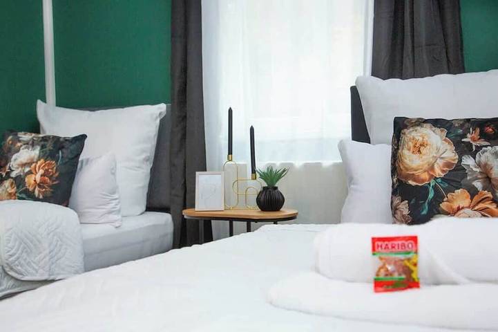 Ferienhaus für 18 Personen, mit Balkon und Garten sowie Whirlpool, mit Haustier in Bendorf - 3