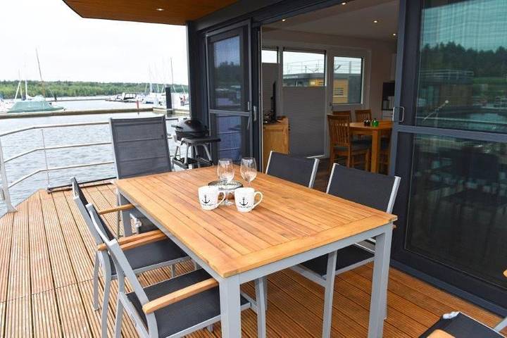 Ferienhaus für 6 Personen, mit Terrasse und Seeblick sowie Ausblick in Sachsen - 2