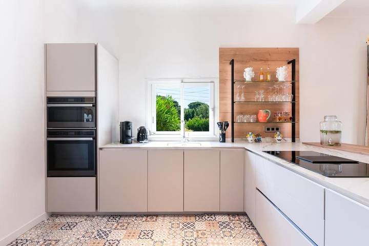 Villa pour 2 personnes, avec piscine et terrasse à Saint-Tropez - 4