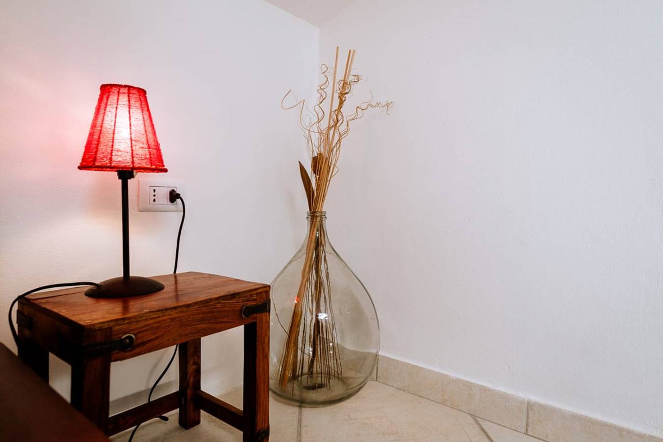 Entire apartment, Apartment 'B' with Private Terrace, Wi-Fi and Air Conditioning in Grosseto, Grosseto Province