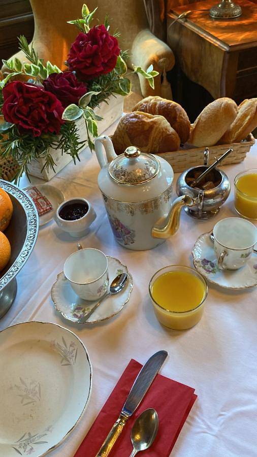 Location de vacances pour 2 personnes, avec jardin et sauna ainsi que terrasse et vue dans Blet - 2