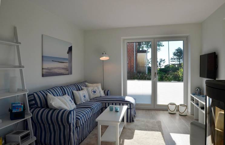 Ferienwohnung mit Meerblick für 4 Personen, mit Terrasse und Garten
