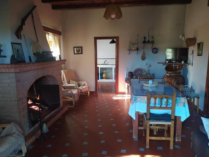 Casa de vacaciones para 6 personas, con Balcón y Terraza además de Jardín y Piscina en Fuenteheridos