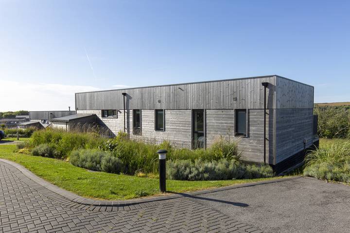 Cottage for 8 people, with pool and garden in Portreath