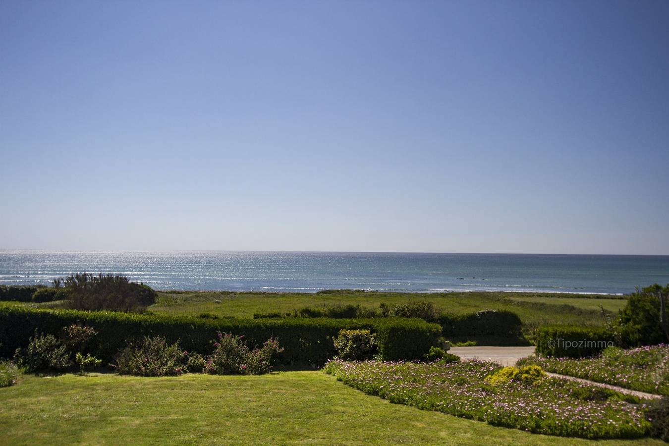 Tipoz'Immo – Les Coquillages, vue sur mer, entièrement équipée in Plozévet, Côte de Cornouaille