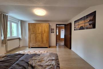 Bauernhof für 4 Personen in Tachinger See, Taching am See, Bild 1