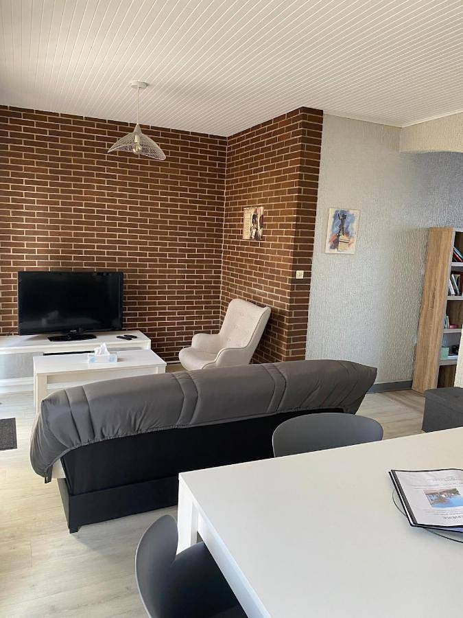 Location de vacances pour 5 personnes, avec jardin et terrasse dans Saint-Pol-sur-Mer - 2