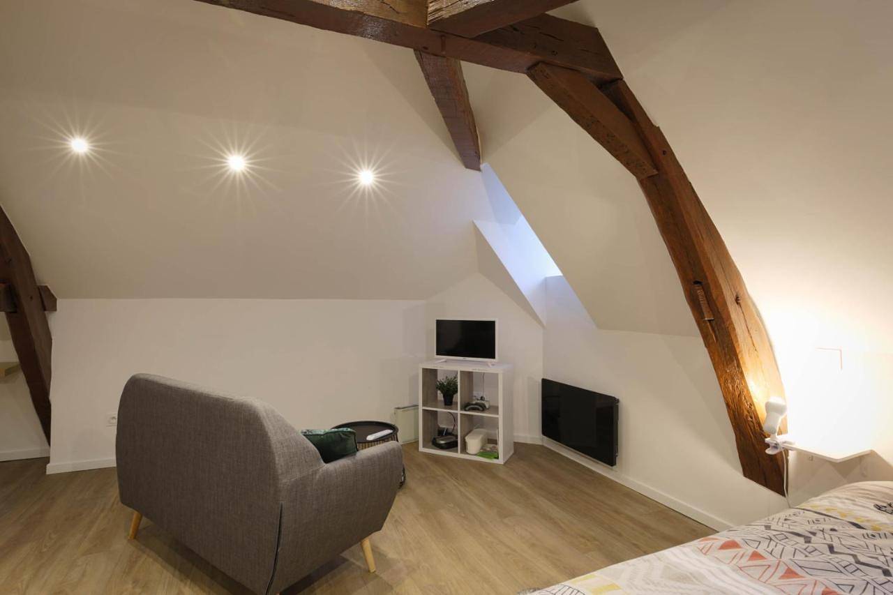 Appartement entier, One-Bedroom Apartment in La Flèche, Sarthe