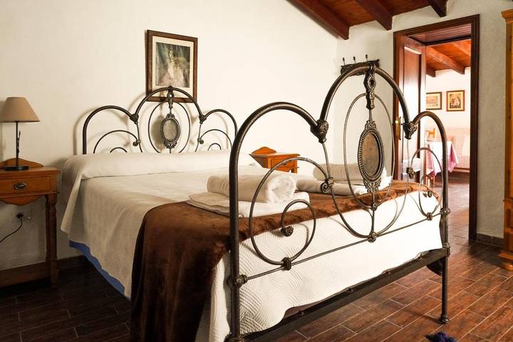 Gîte pour 4 personnes, avec jardin et vue dans Tamaimo - 2