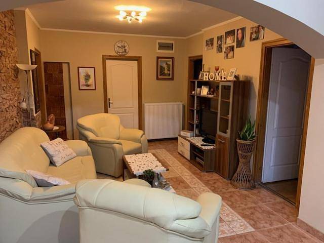 Beni Apartman in Balatonlelle, Plattensee Südufer
