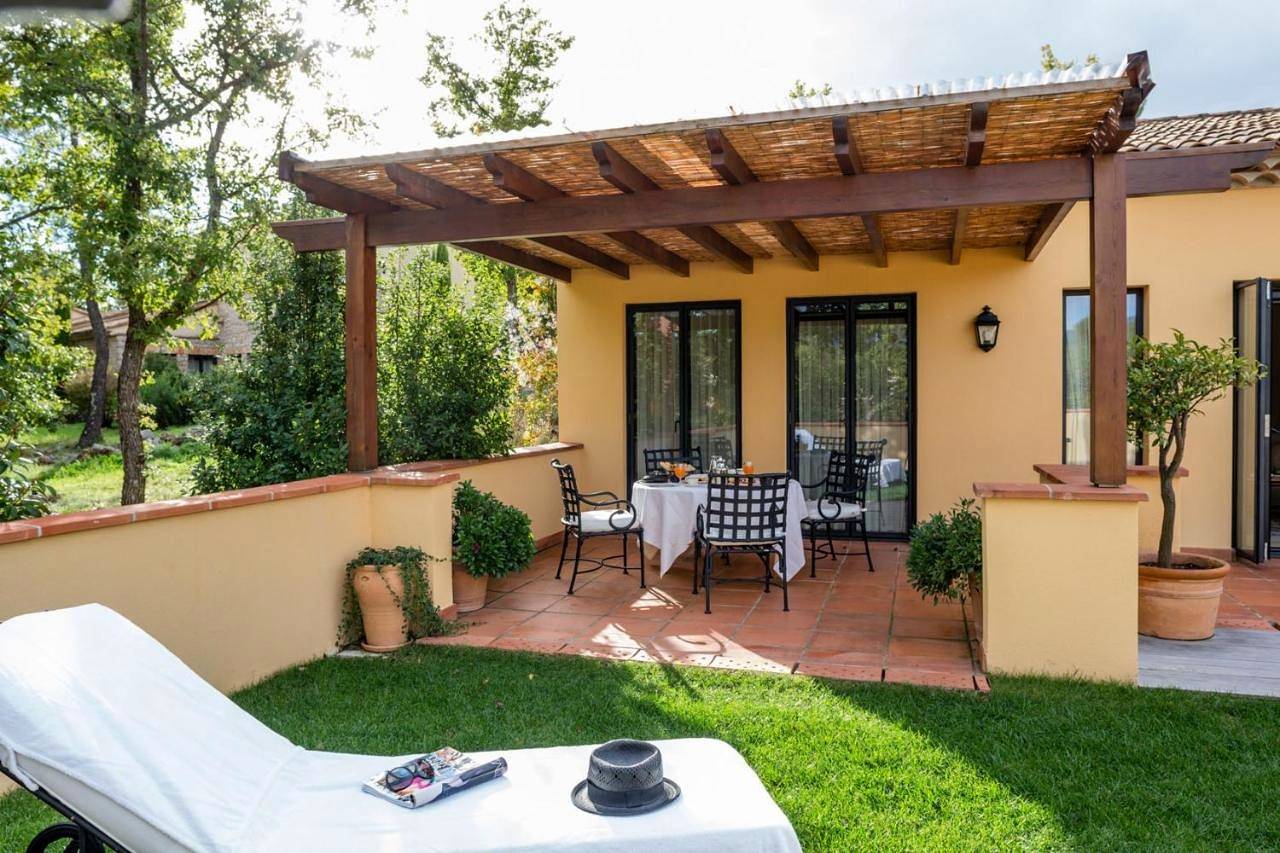 Hôtel pour 2 personnes avec jardin in Tourrettes, Côte méditerranéenne (France)