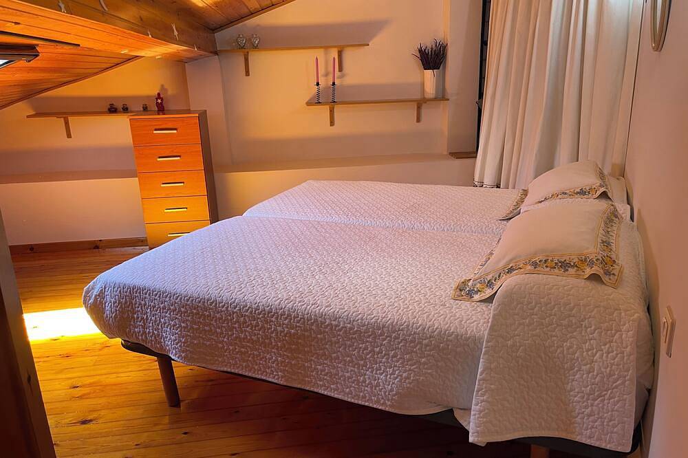 La Casina del Arroyo, rural cottage for 2-4 people in Poo de Cabrales in Cabrales, Picos de Europa National Park