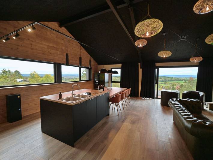 Luxury Home in Durbuy with Valley View & Pool in Septon, Durbuy