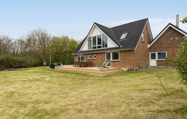 Ferienhaus für 7 Personen, mit Terrasse und Garten in Amtoft - 3