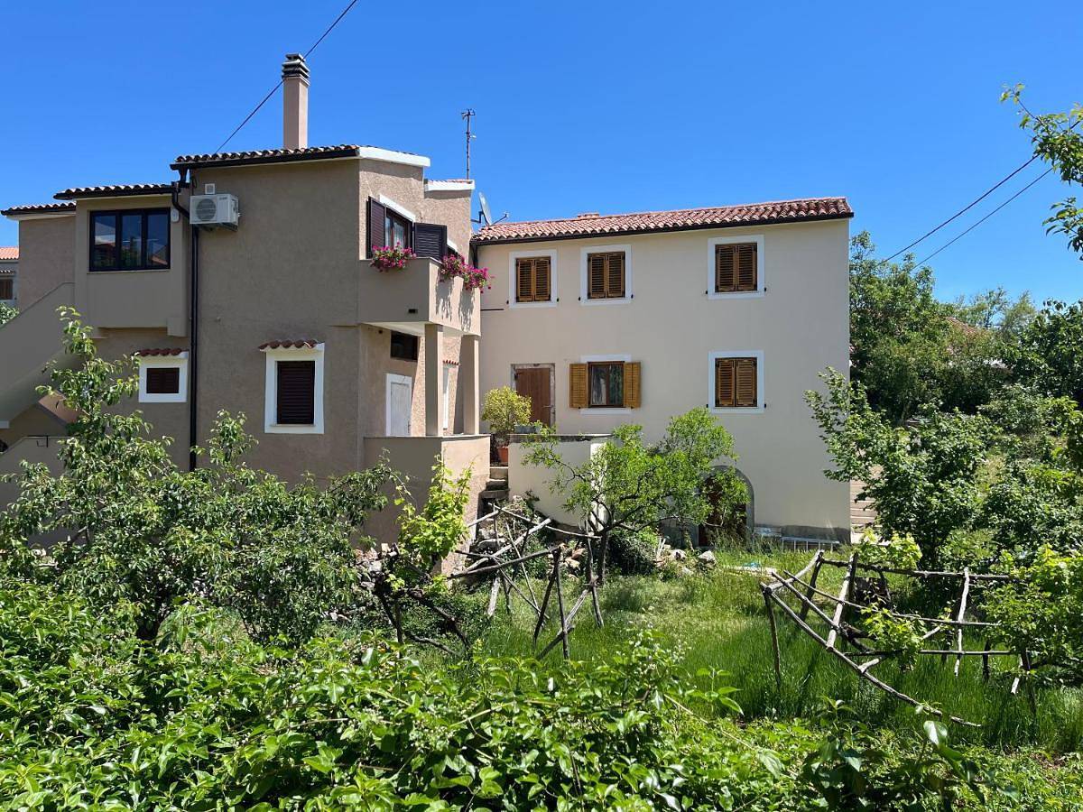 Geheel appartement, One-Bedroom Apartment with Balcony in Cres Stad, Cres