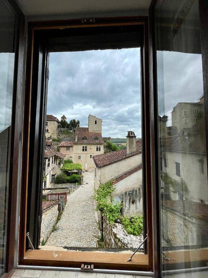 Two-Bedroom House in Le Lot, Saint-Cirq-Lapopie