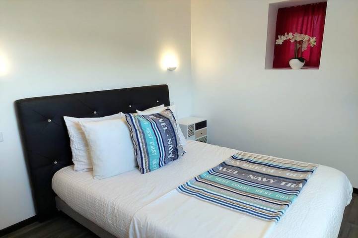 Location de vacances pour 10 personnes, avec terrasse à Locmaria-Plouzané - 3