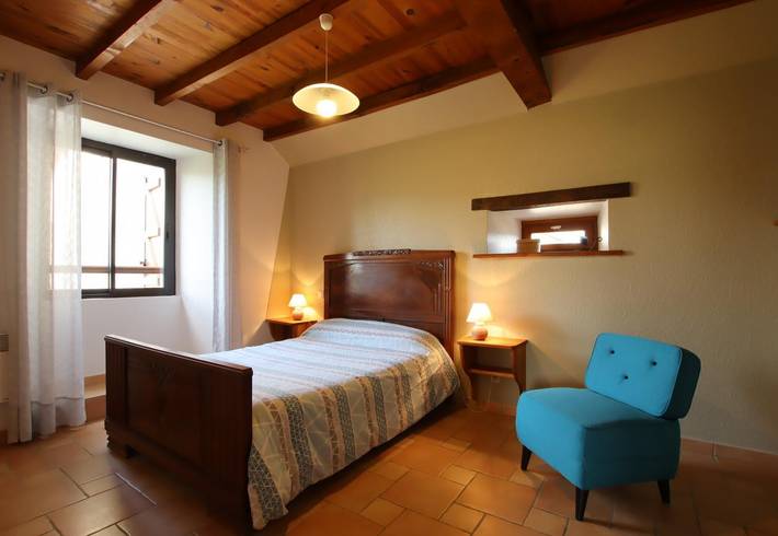 Gîte pour 6 personnes, avec terrasse et jardin dans Vallée d'Ossau - 2