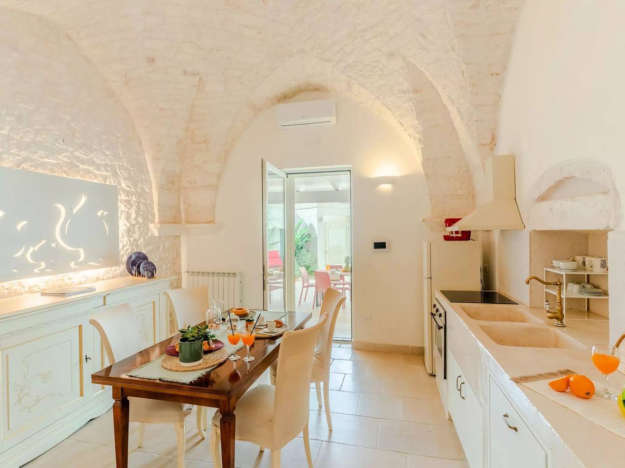 Apartamento entero, 5 estancias 6 personas in Carovigno, Salento