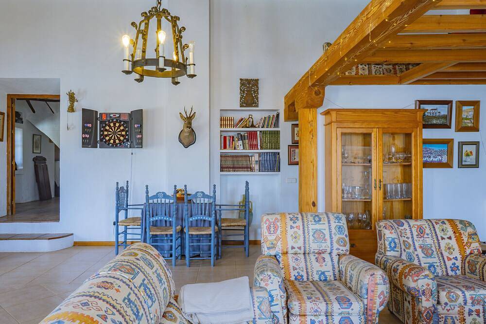 Cubo's Cortijo El Perezon / rural / piscina privada / aire acondicionado in Archidona, Provincia de Málaga