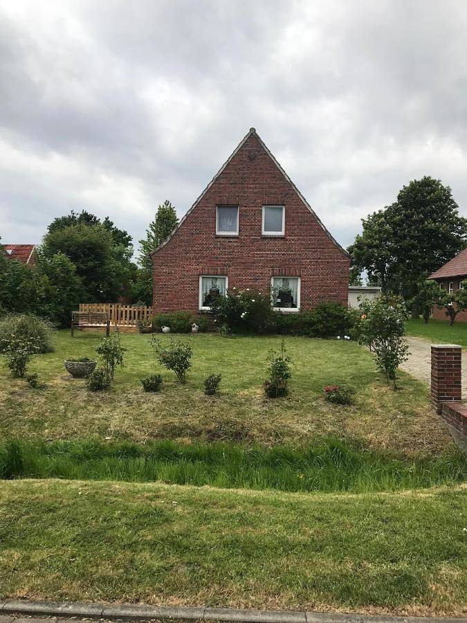 Ferienhaus für 4 Personen, mit Terrasse und Garten sowie Ausblick in Jemgum - 2