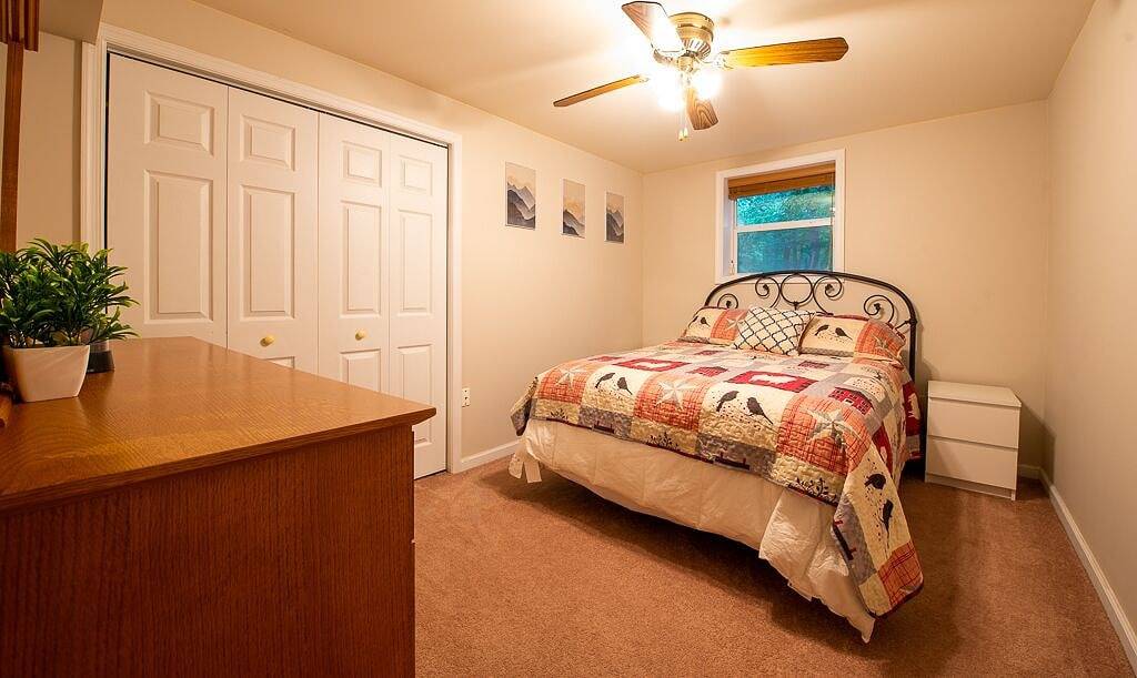 4Bdrm * Games * Family Frndly* Fire Pit * Masthope in Masthope, Pike County