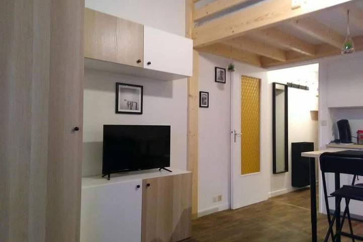 Ganze Wohnung, Studio A La Plage to be refurbished in 2020 in Donville-les-Bains, Côte de la Déroute